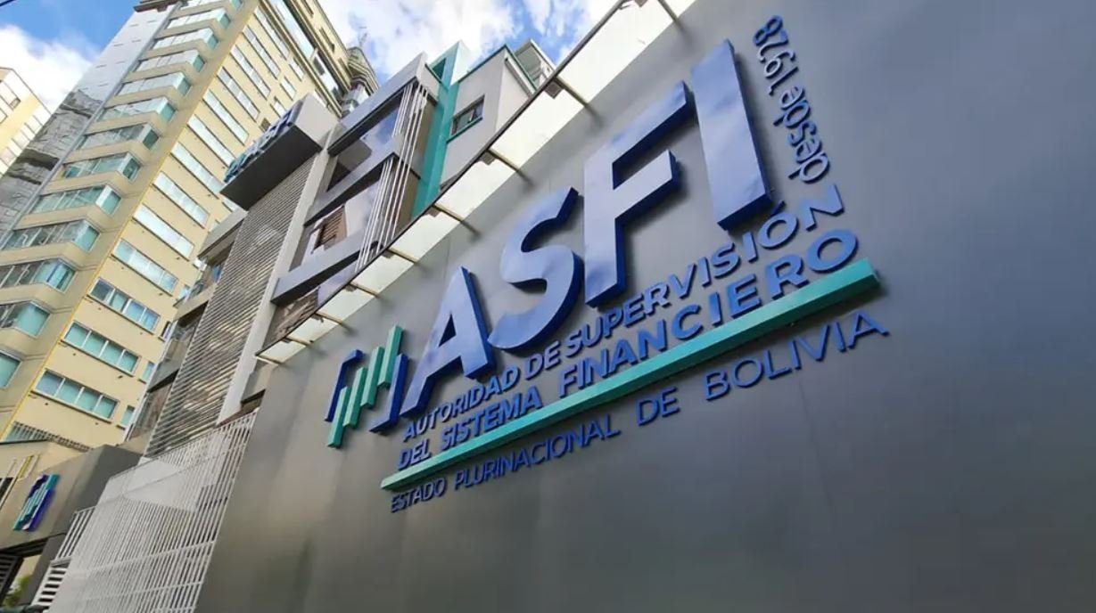 REFINANCIAMIENTO Y/O REPROGRAMACIÓN DE CRÉDITOS BANCARIOS EN BOLIVIA